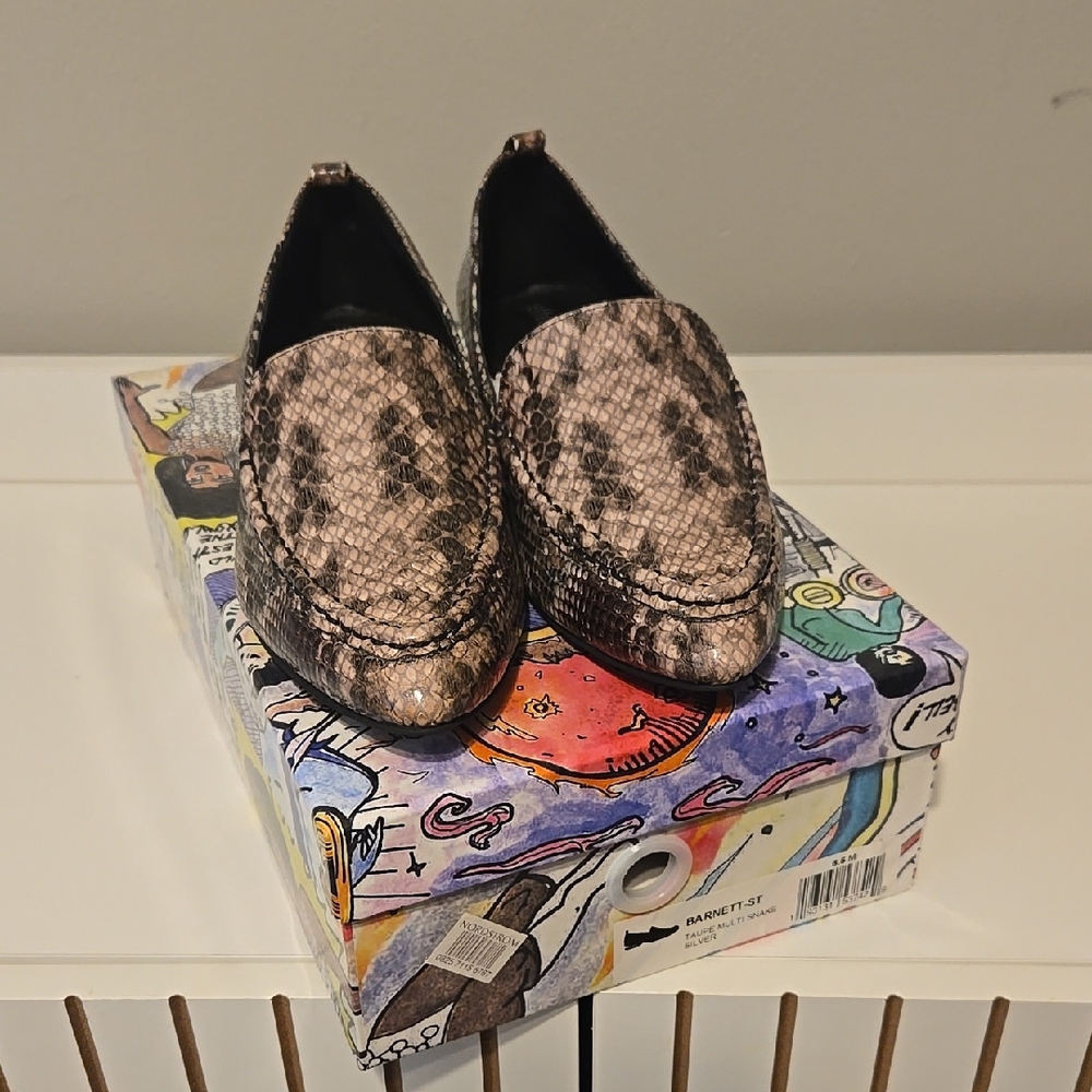 Snakeskin Patterned Loafers